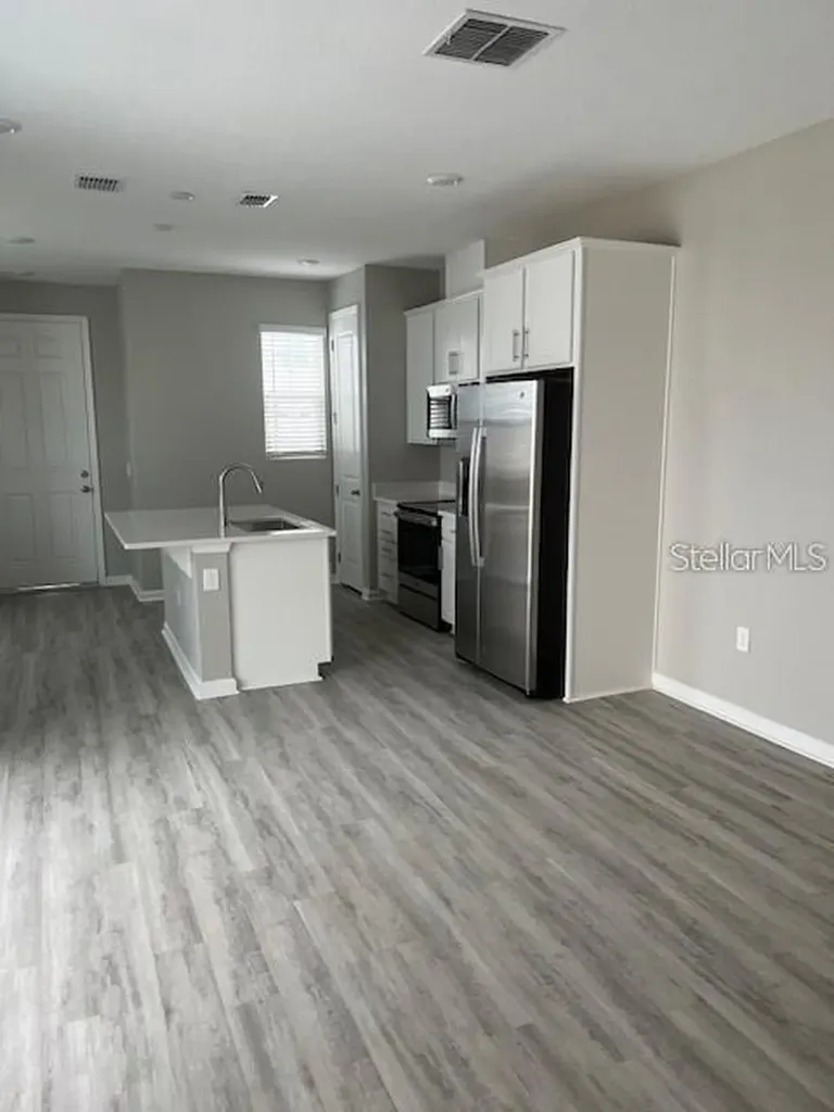 1465 Axel Graeson Avenue Kissimmee FL 34744