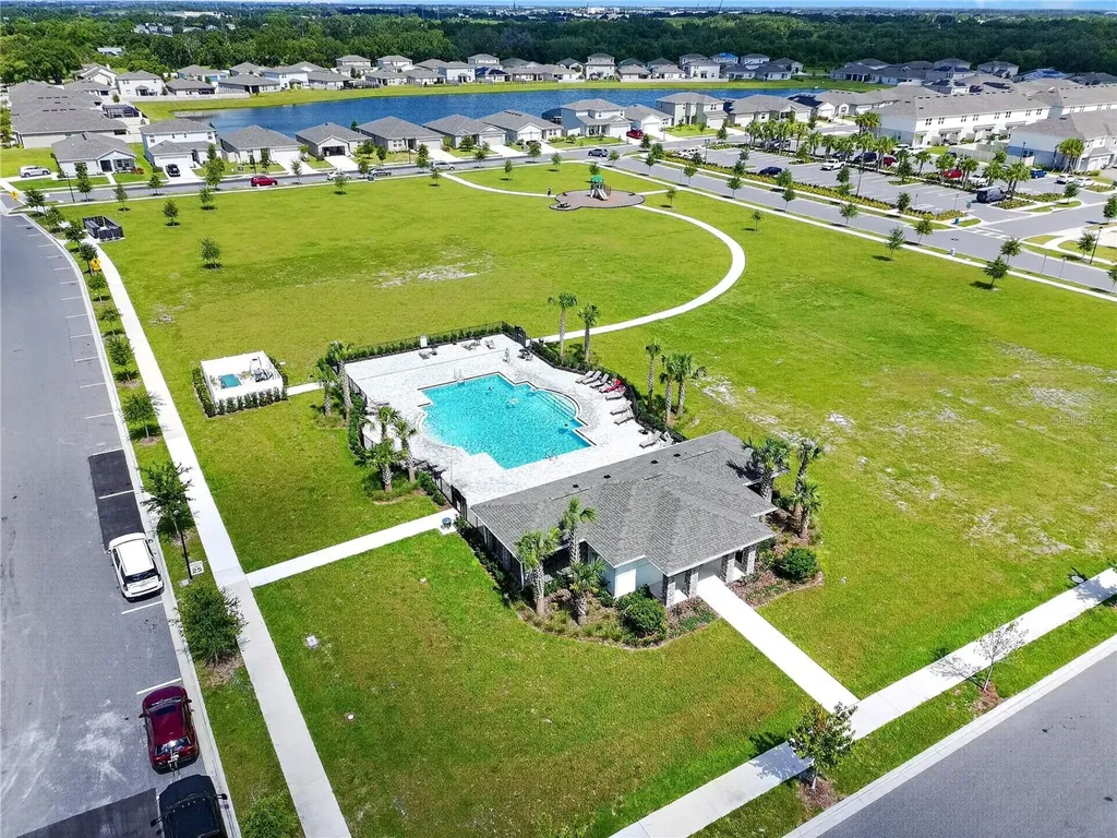 1465 Axel Graeson Avenue Kissimmee FL 34744