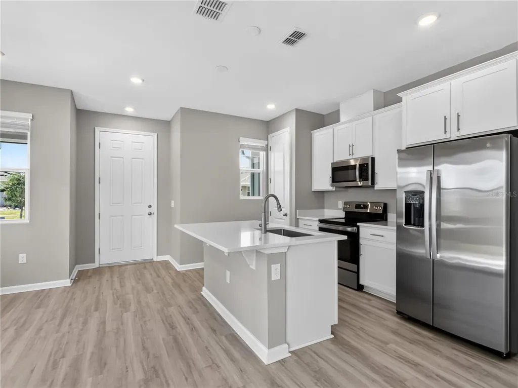1465 Axel Graeson Avenue Kissimmee FL 34744