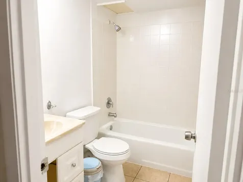 5885 Dahlia Drive Orlando FL 32807