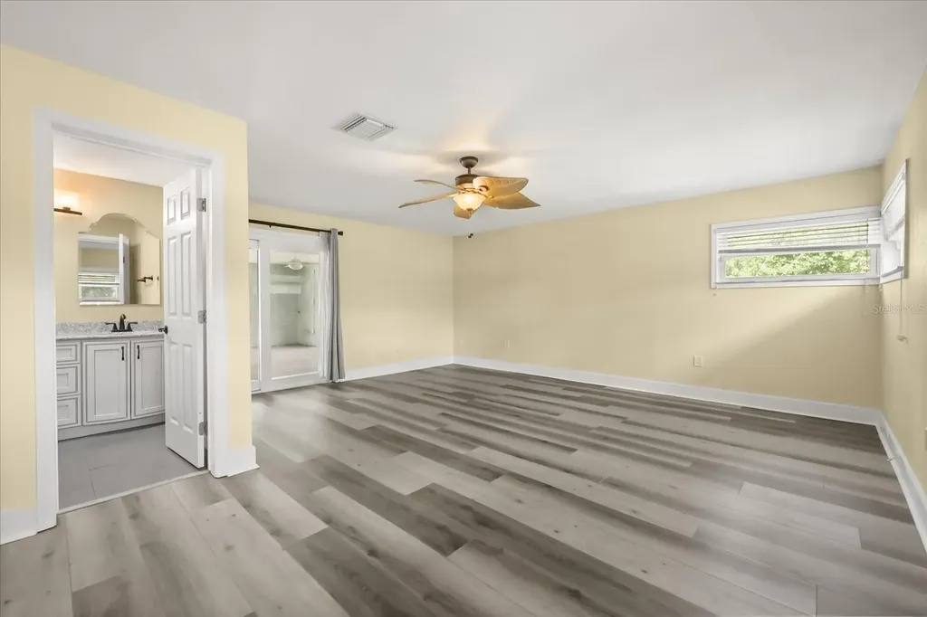20963 E Colonial Drive Christmas FL 32709