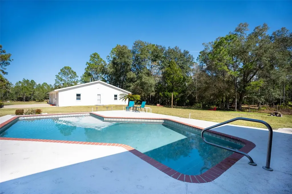 20963 E Colonial Drive Christmas FL 32709