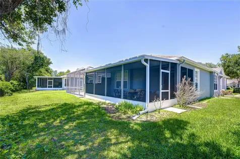 6073 Sandhill Ridge Drive Lithia FL 33547