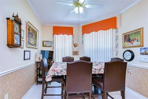 6073 Sandhill Ridge Drive Lithia FL 33547