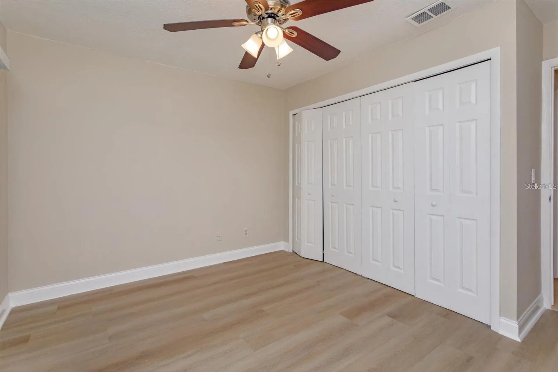5303 Indian Creek Drive Orlando FL 32811