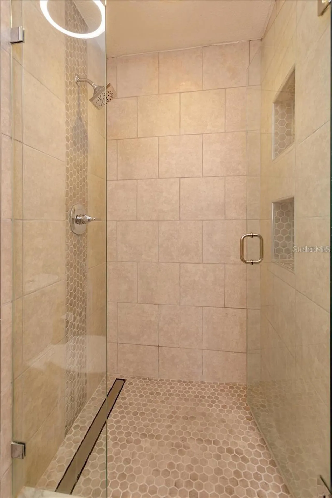 5303 Indian Creek Drive Orlando FL 32811