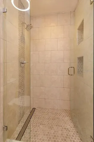 5303 Indian Creek Drive Orlando FL 32811