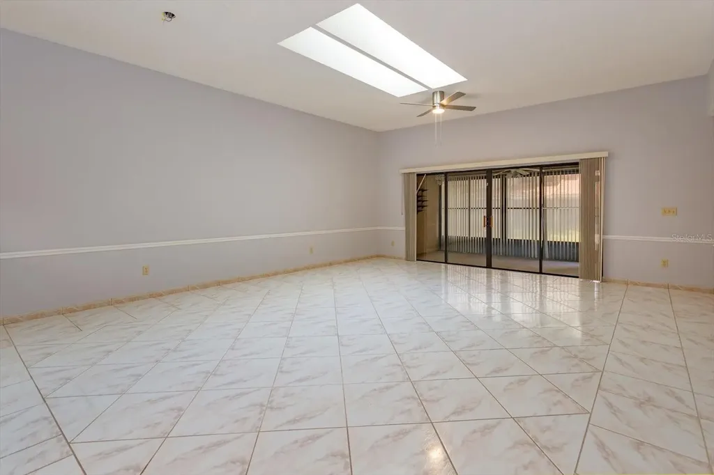 8266 Ambrose Cove Way Orlando FL 32819