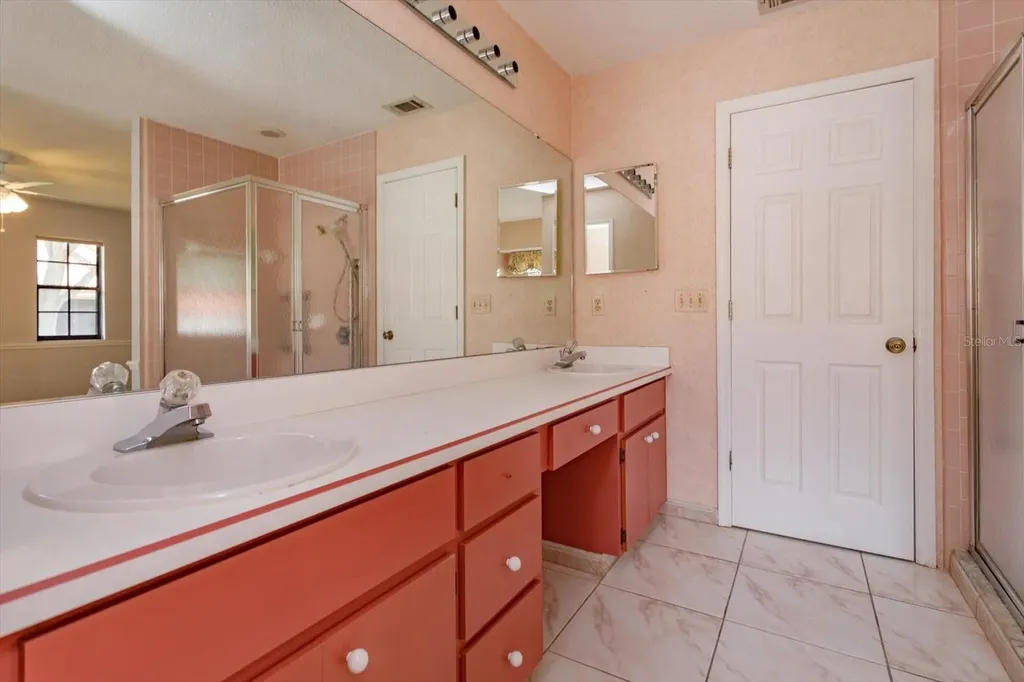 8266 Ambrose Cove Way Orlando FL 32819