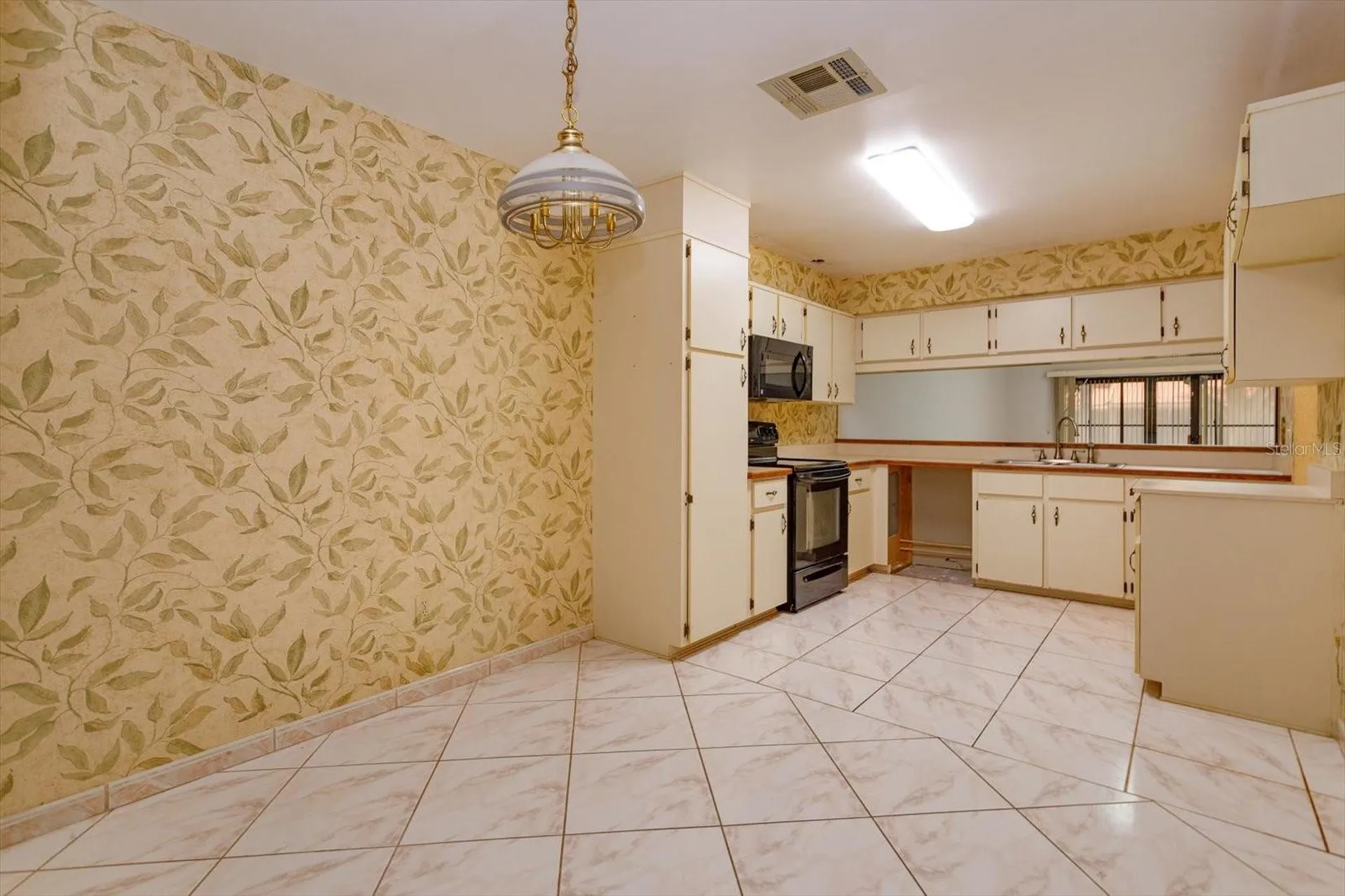 8266 Ambrose Cove Way Orlando FL 32819