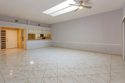 8266 Ambrose Cove Way Orlando FL 32819