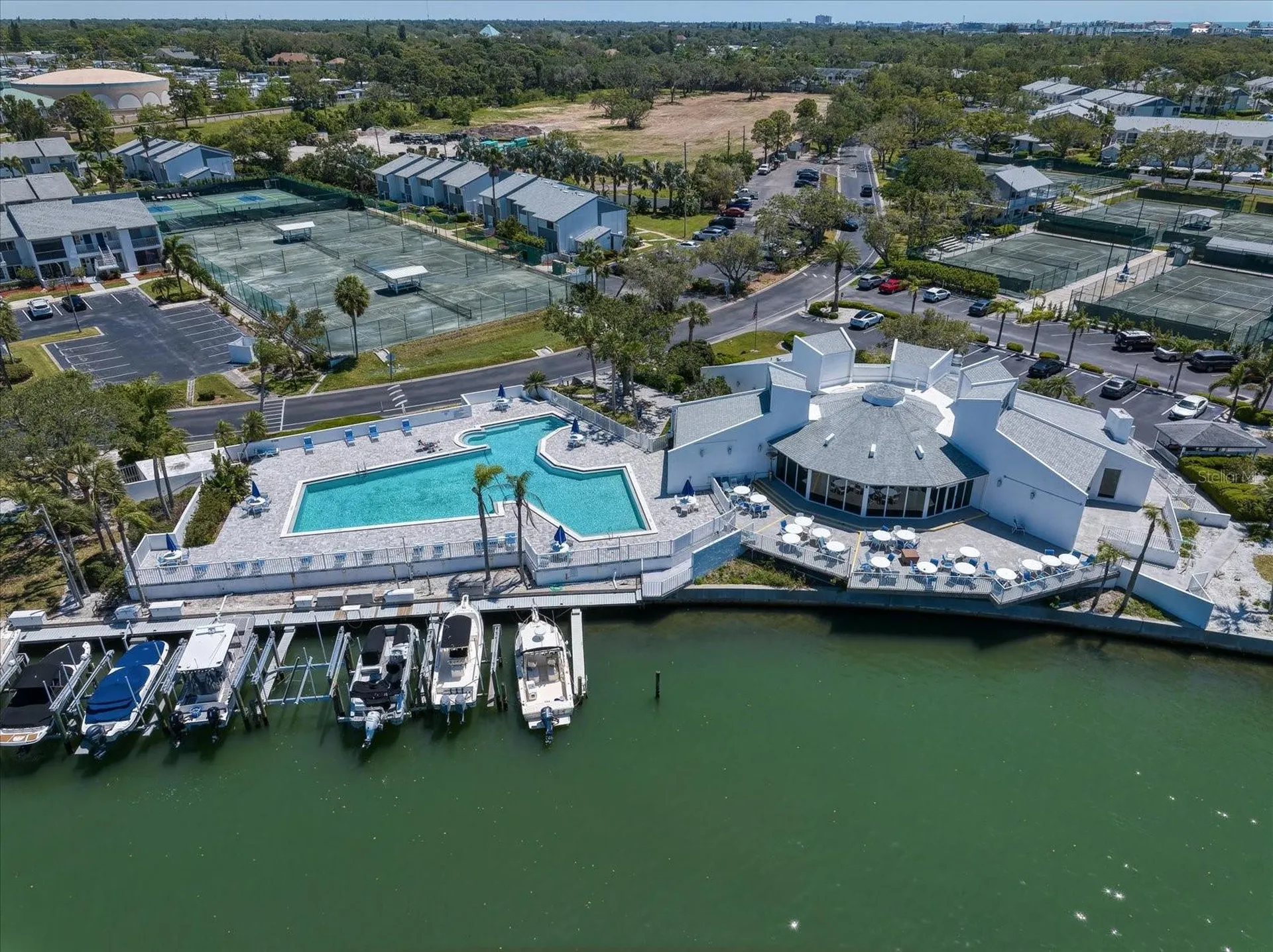 11320 Harbor Way Largo FL 33774