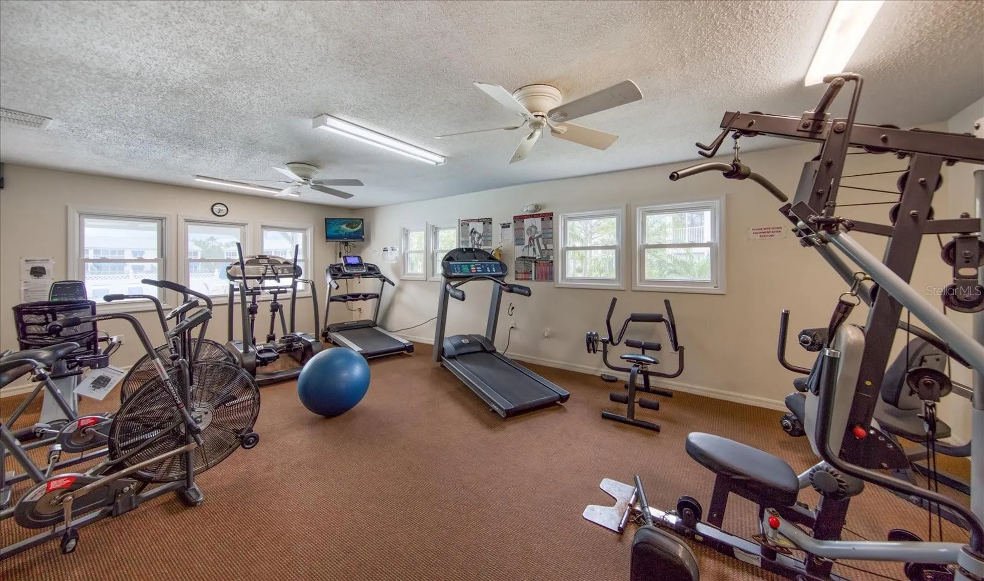 11320 Harbor Way Largo FL 33774