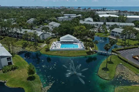 11320 Harbor Way Largo FL 33774