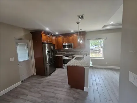 33175 Patrice Road Dade City FL 33523