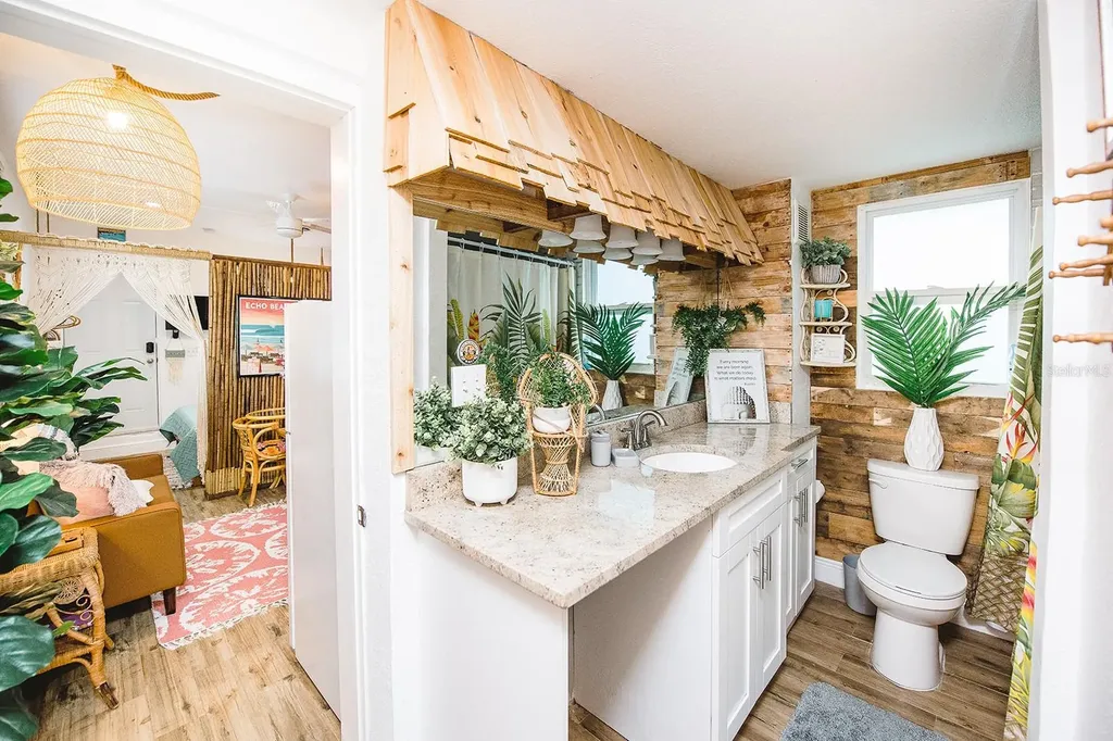 106 E Bay Drive Treasure Island FL 33706