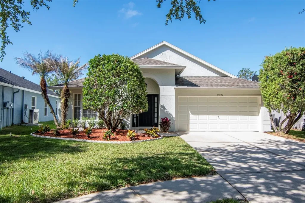 25944 Winning Colors Way Wesley Chapel FL 33544