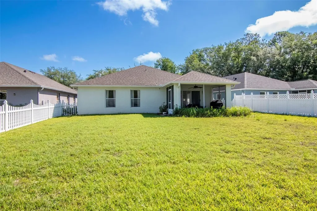 25944 Winning Colors Way Wesley Chapel FL 33544