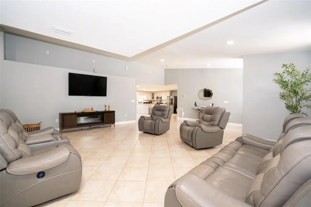 3615 Marco Drive Tampa FL 33614