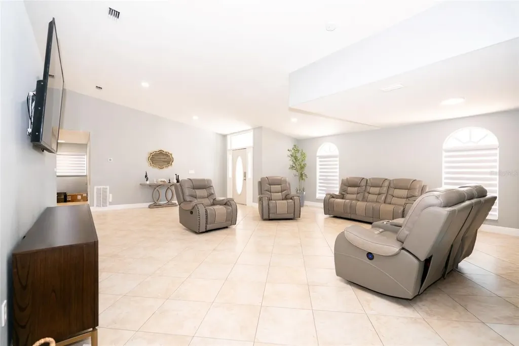 3615 Marco Drive Tampa FL 33614