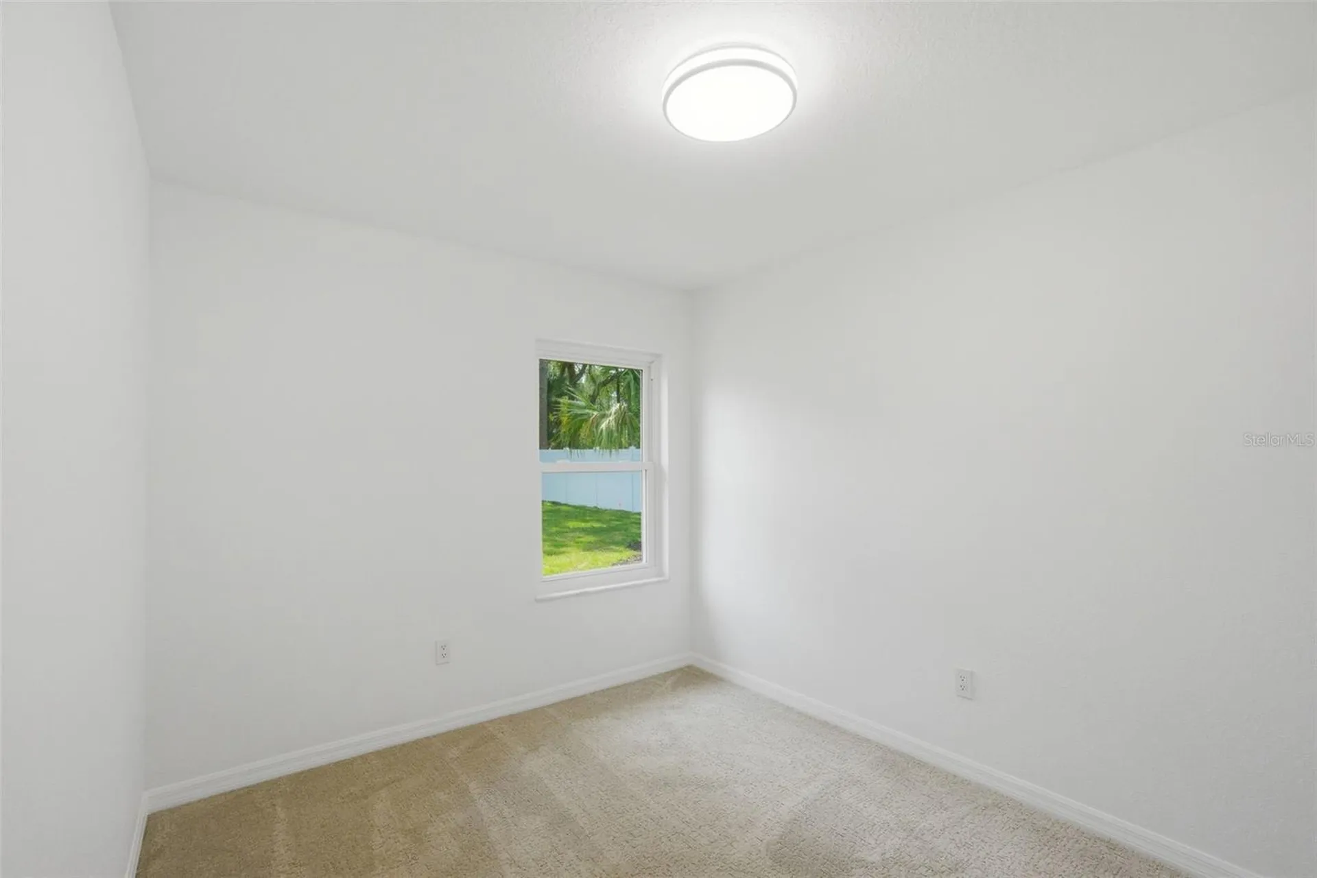 28 Pine Croft Lane Palm Coast FL 32164