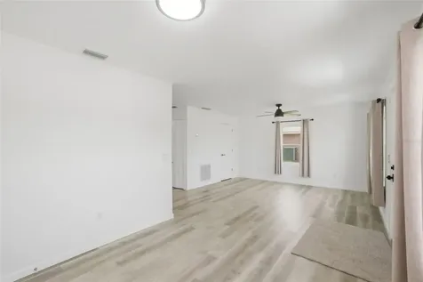 28 Pine Croft Lane Palm Coast FL 32164