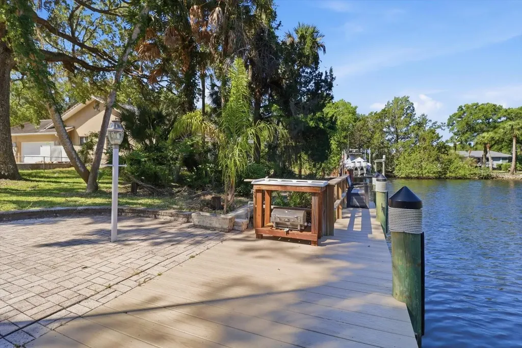 11857 W Riverhaven Drive Homosassa FL 34448