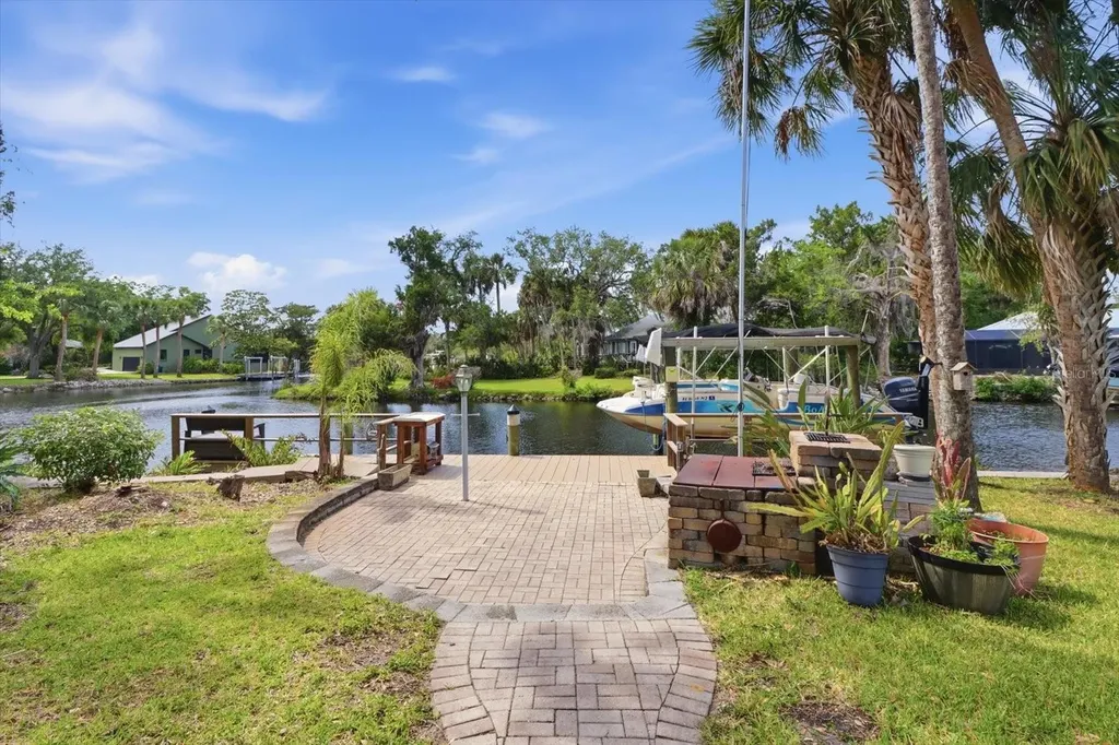 11857 W Riverhaven Drive Homosassa FL 34448