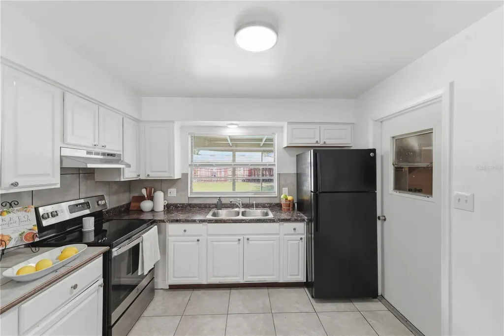 2213 Villano Avenue Orlando FL 32818