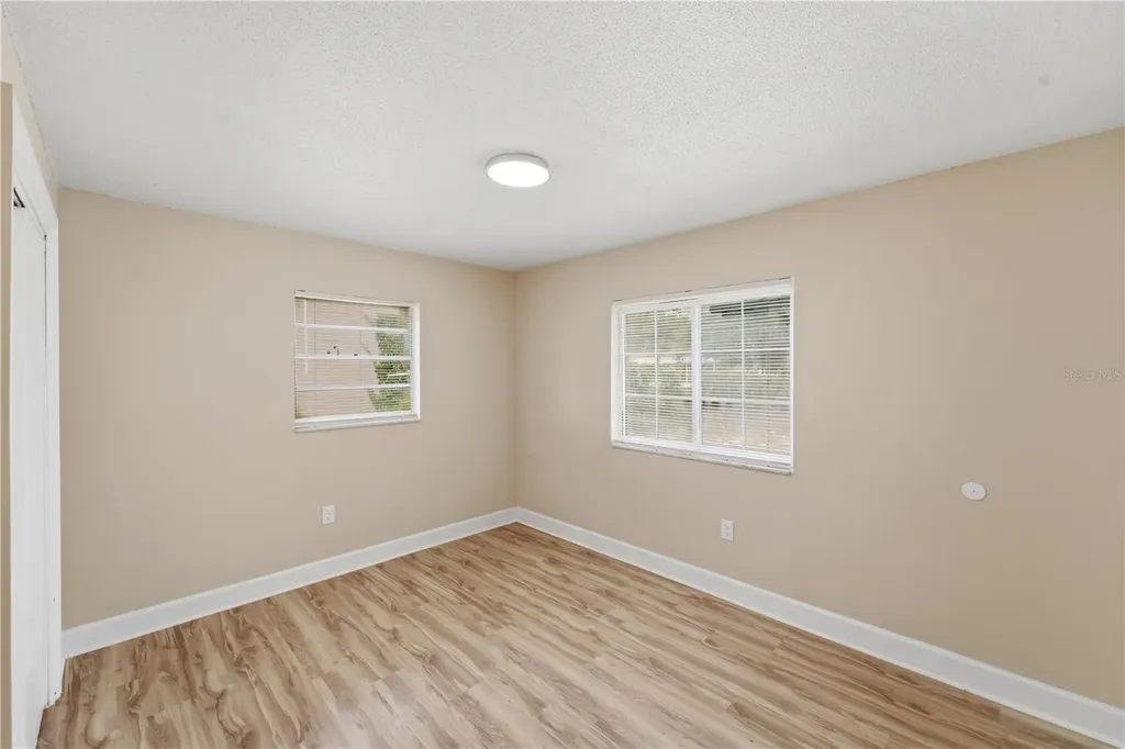 2213 Villano Avenue Orlando FL 32818