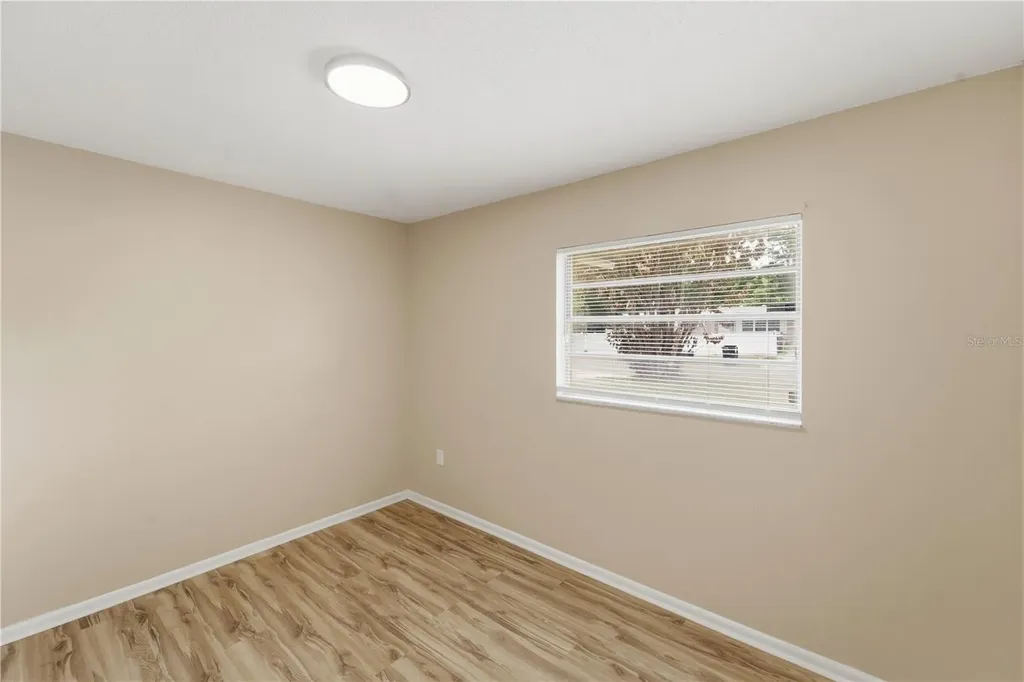 2213 Villano Avenue Orlando FL 32818