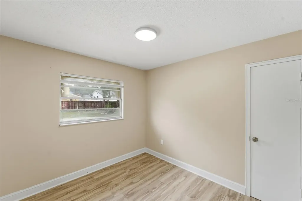 2213 Villano Avenue Orlando FL 32818