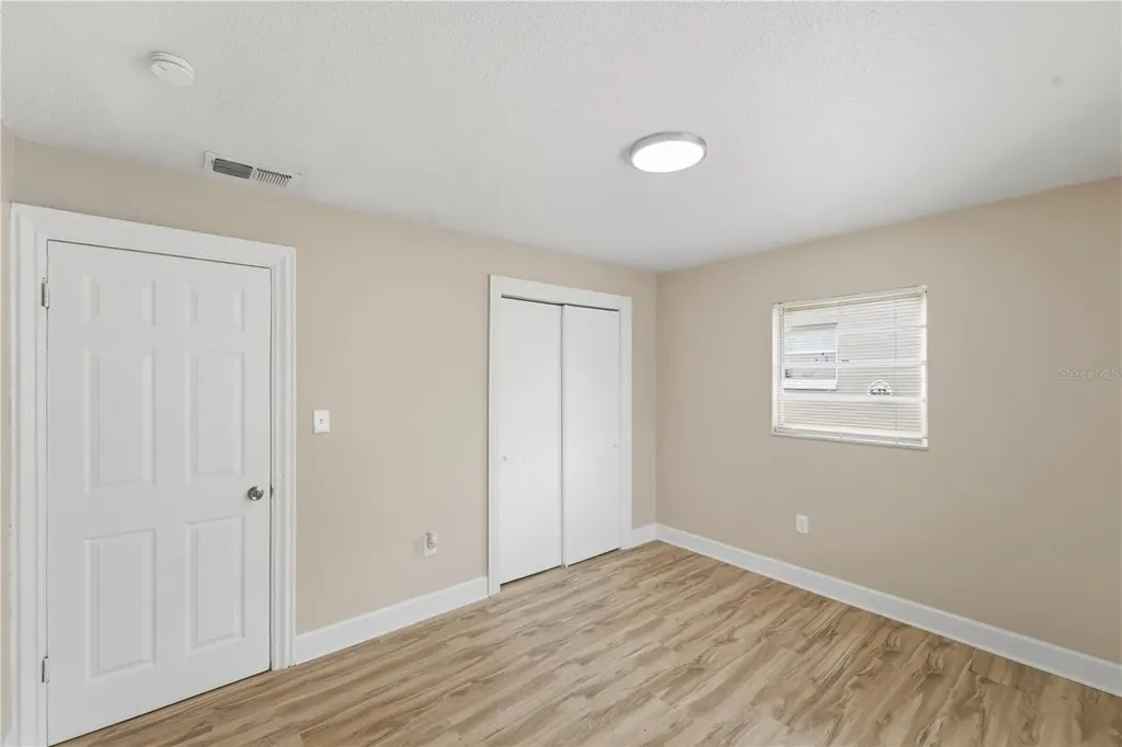 2213 Villano Avenue Orlando FL 32818