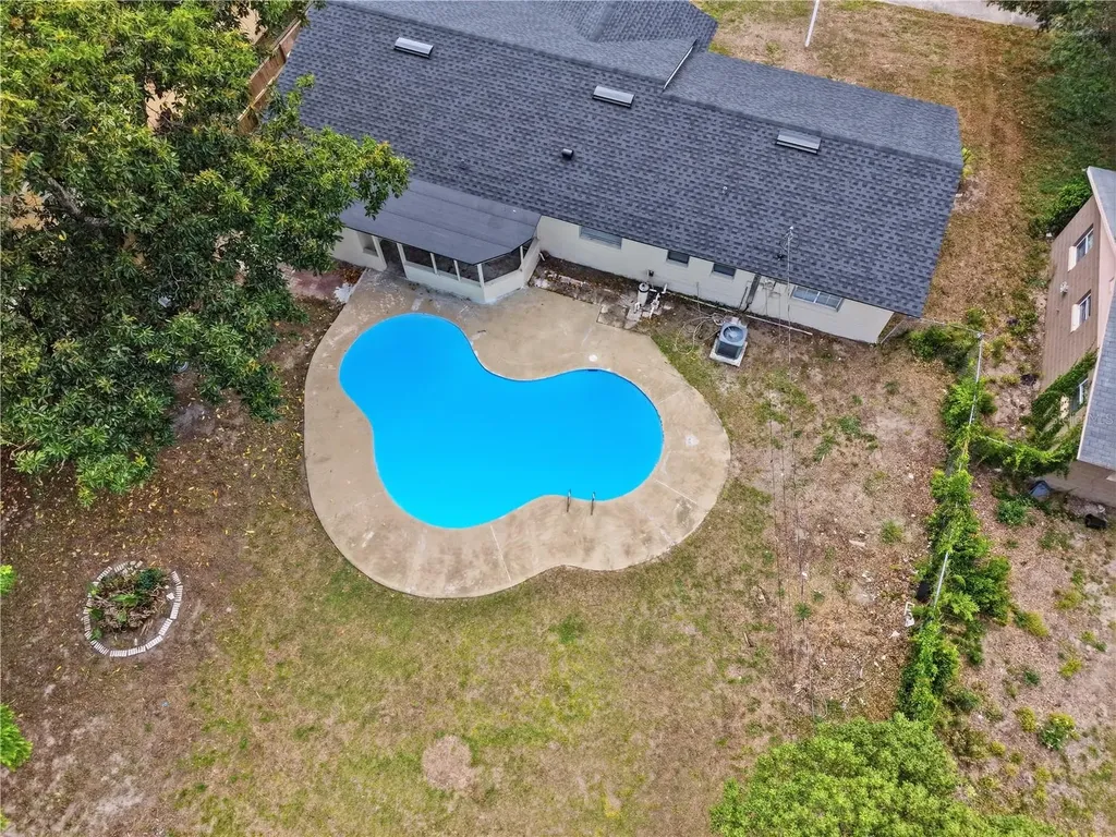 2213 Villano Avenue Orlando FL 32818