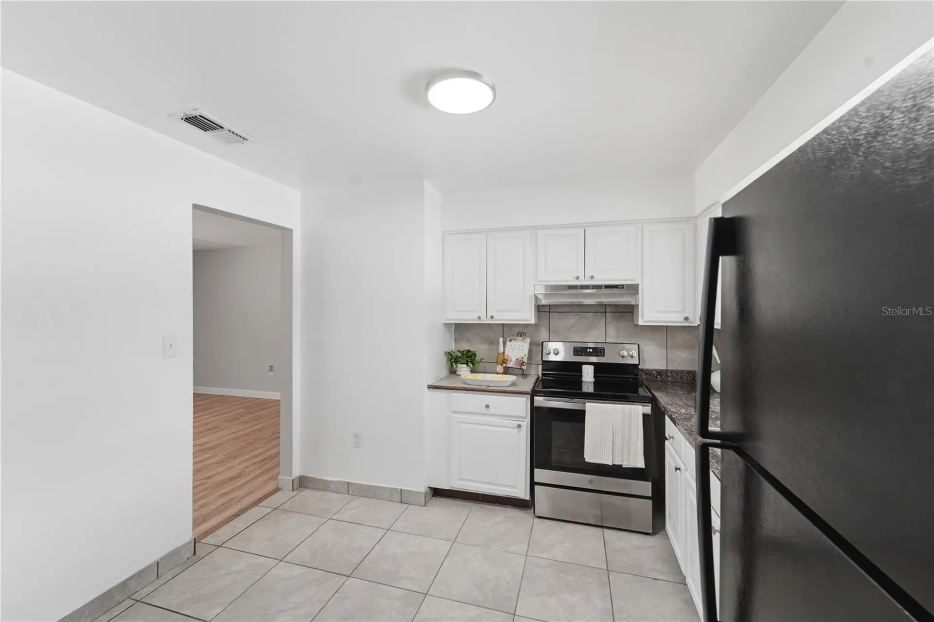 2213 Villano Avenue Orlando FL 32818
