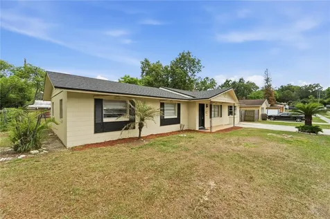 2213 Villano Avenue Orlando FL 32818