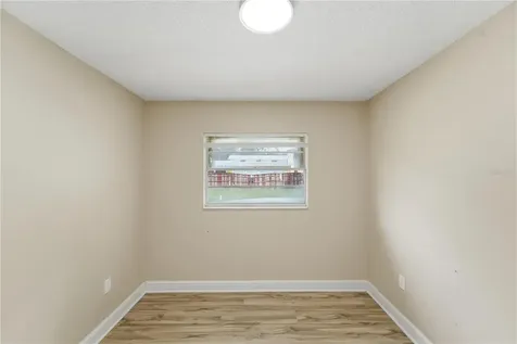2213 Villano Avenue Orlando FL 32818