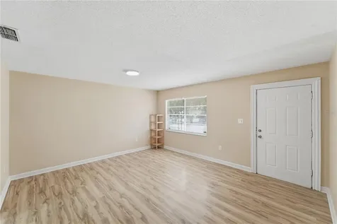 2213 Villano Avenue Orlando FL 32818