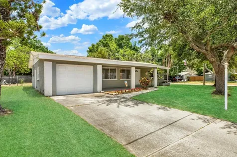 4927 33rd Street N St Petersburg FL 33714
