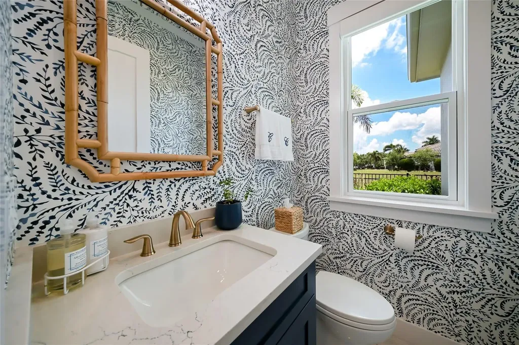 19443 Beacon Park Place Bradenton FL 34202