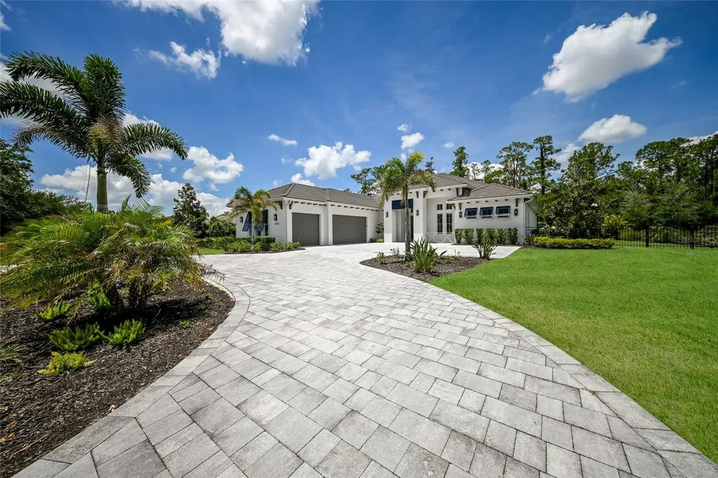 19443 Beacon Park Place Bradenton FL 34202