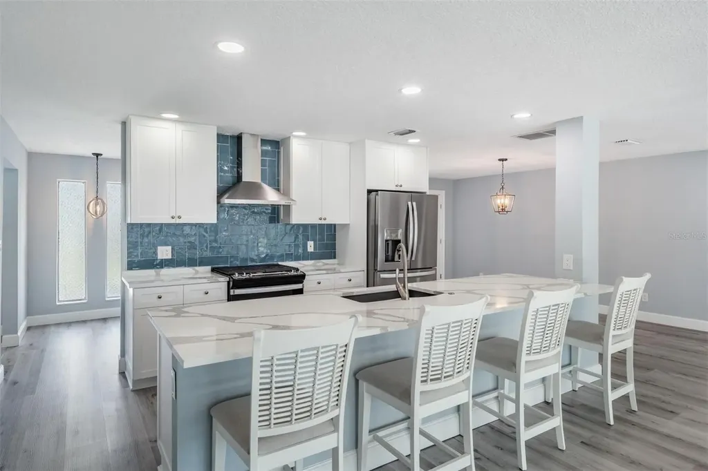 11599 Grove Street Seminole FL 33772