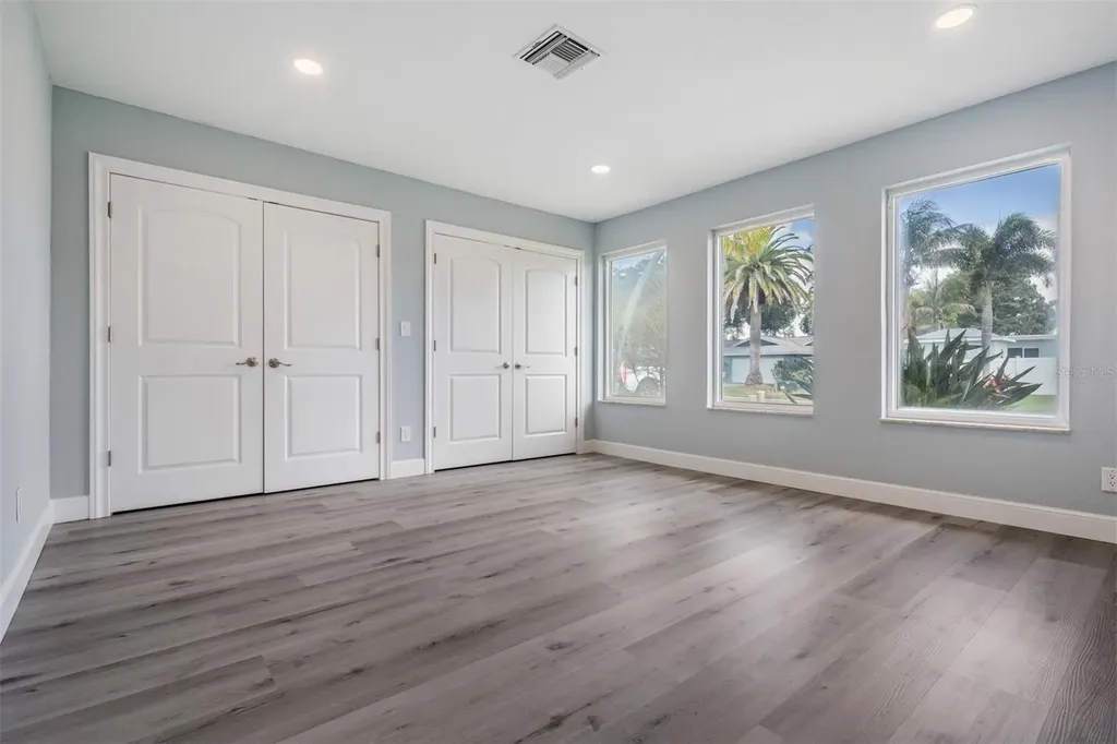11599 Grove Street Seminole FL 33772