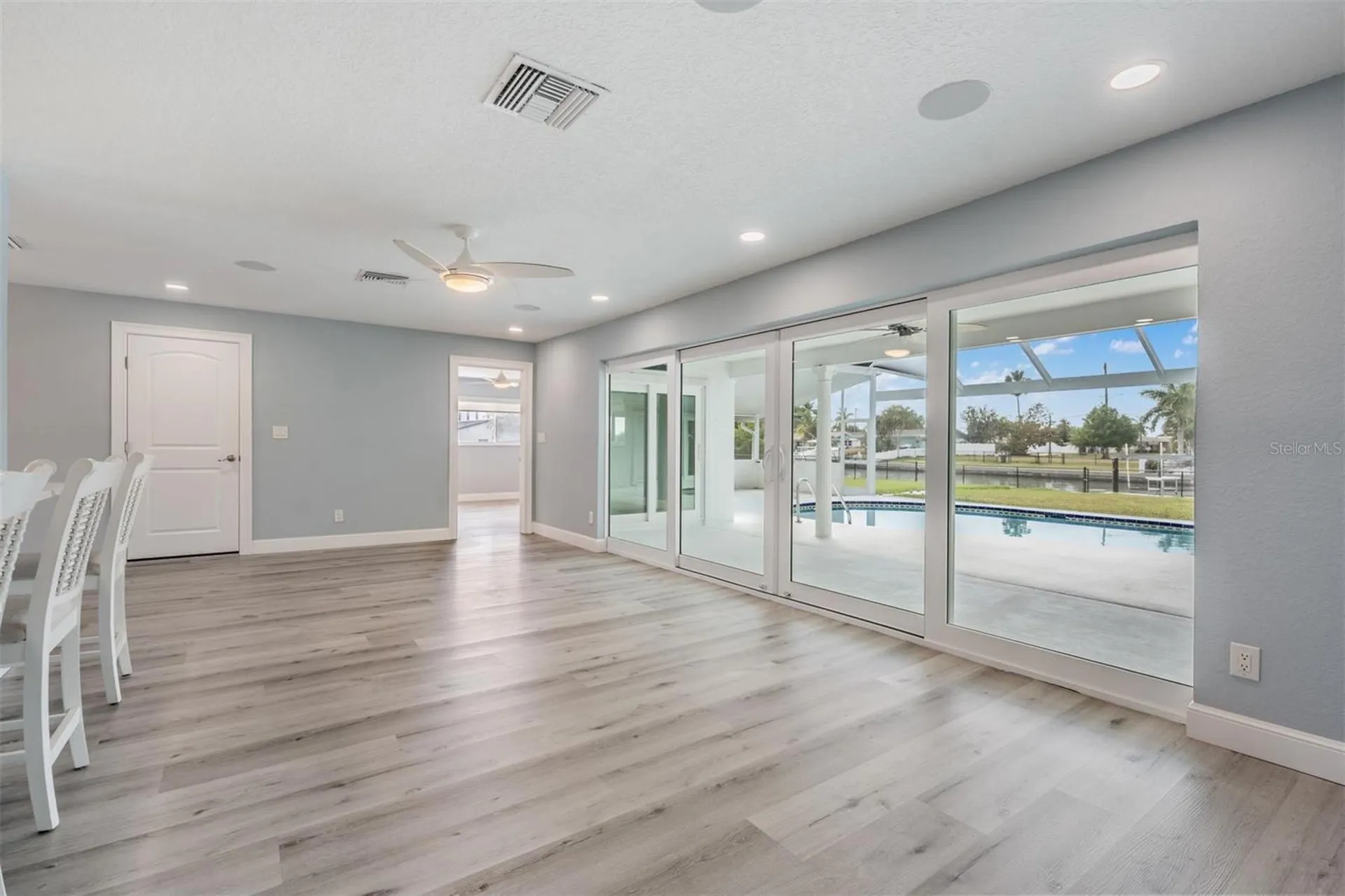 11599 Grove Street Seminole FL 33772
