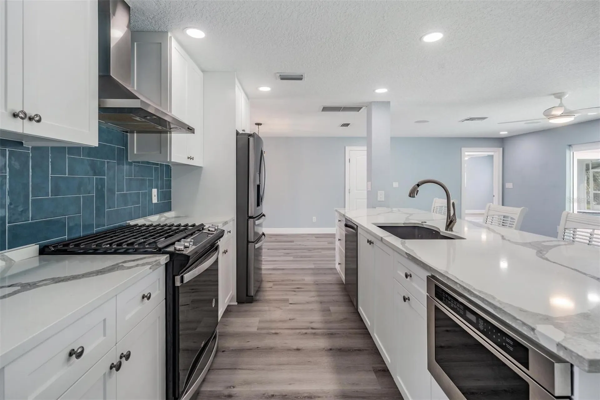 11599 Grove Street Seminole FL 33772