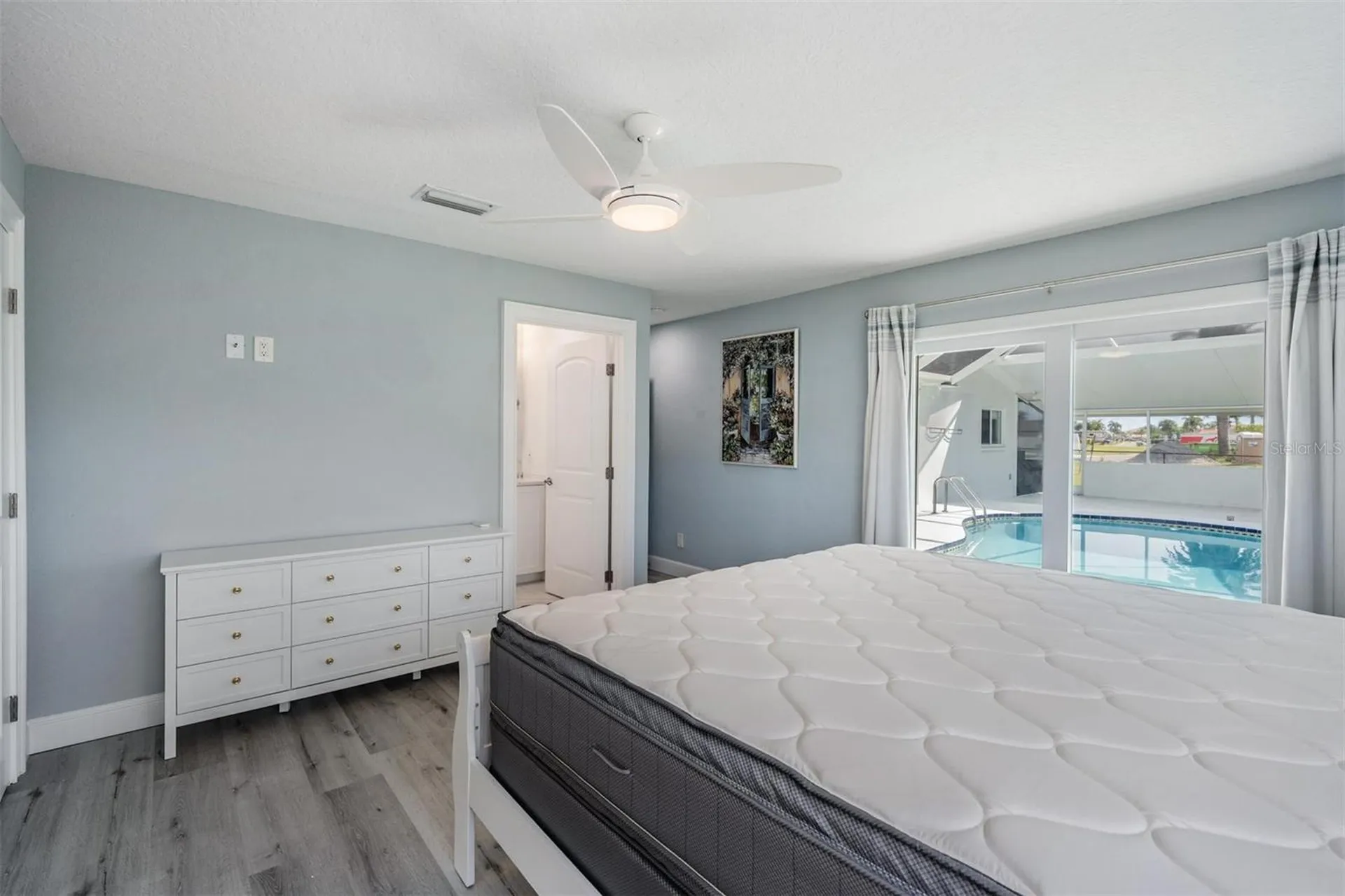 11599 Grove Street Seminole FL 33772