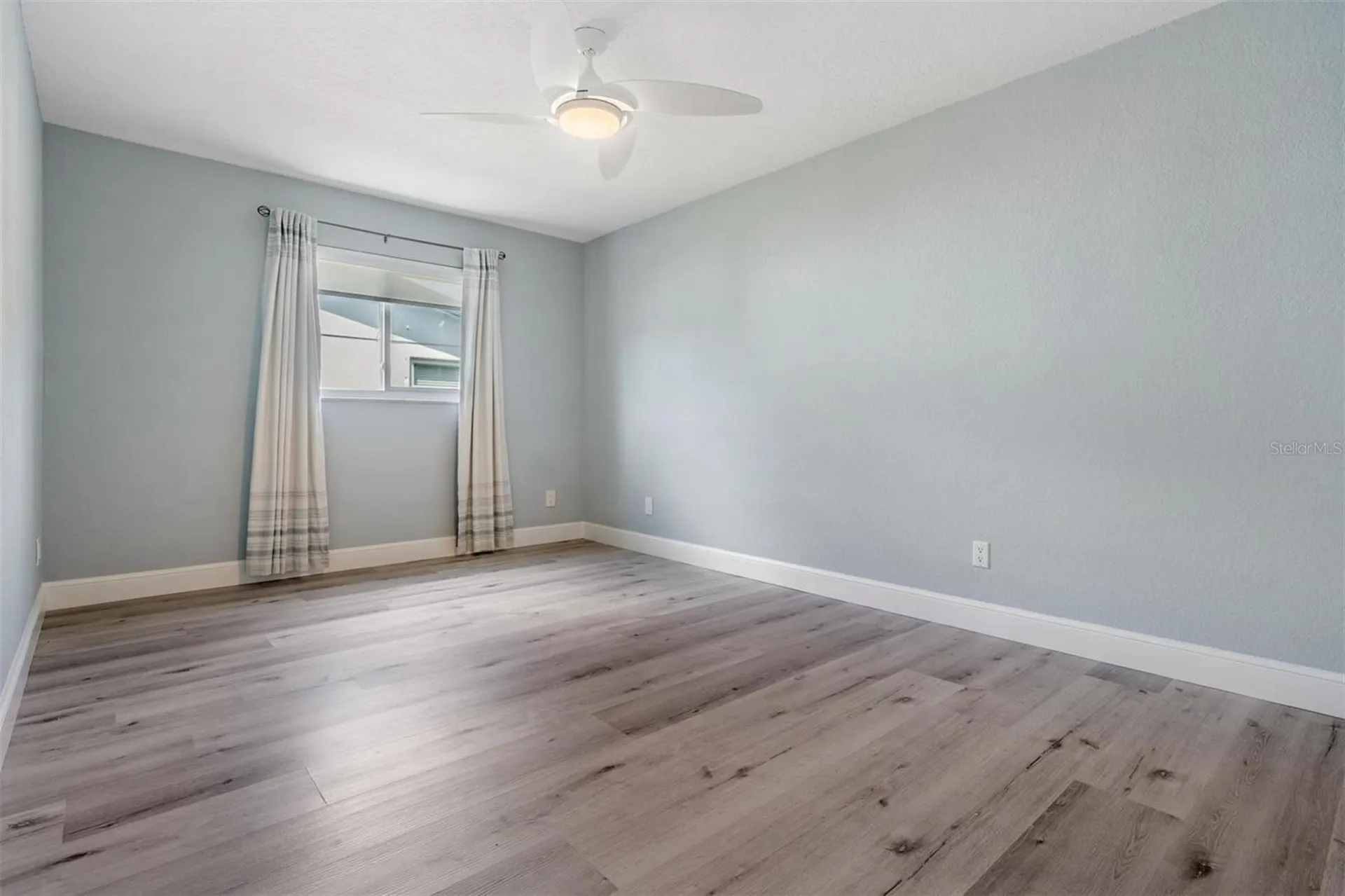 11599 Grove Street Seminole FL 33772
