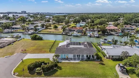11599 Grove Street Seminole FL 33772