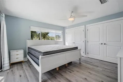 11599 Grove Street Seminole FL 33772