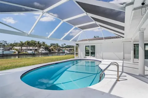 11599 Grove Street Seminole FL 33772
